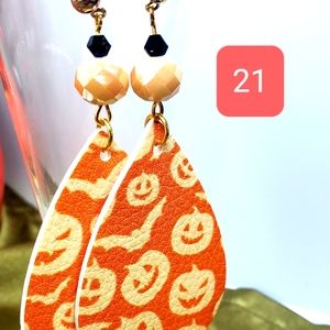 Halloween printed earrings